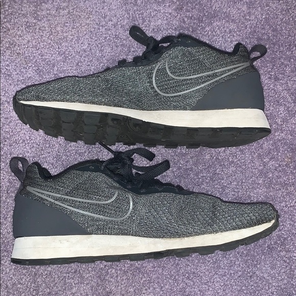 Nike Shoes - Nike MD Runner 2 sneakers!